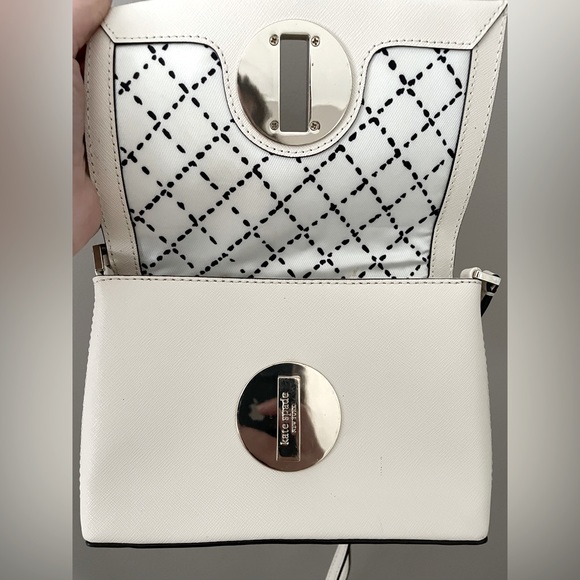 Kate Spade Crossbody - Picture 6 of 8